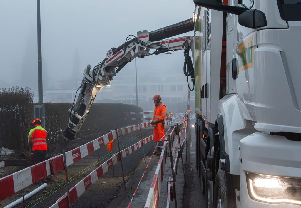 Saugbagger in Luzern im Einsatz